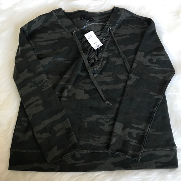 Sanctuary Tops - SANCTUARY Camo Pullover NWT